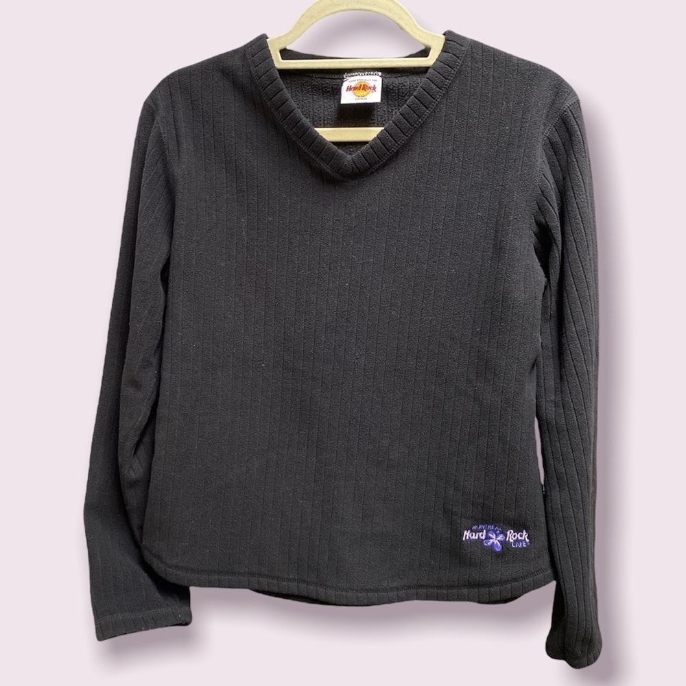 Hard Rock Cafe sweatshirt Montreal Canada long sleeve V-neckline Size Medium